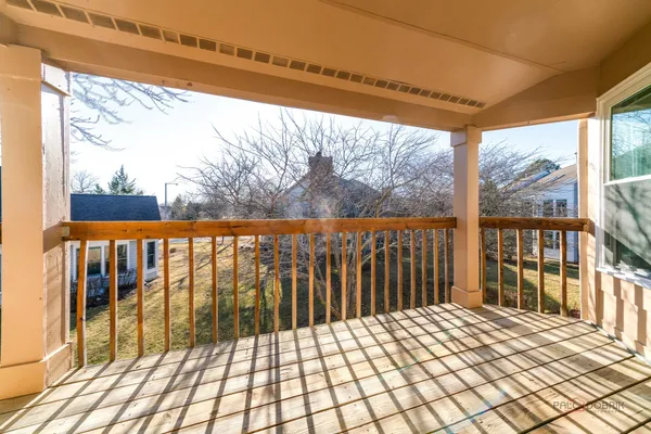 $389,900 | 76 Willow Parkway, Buffalo Grove, IL 60089