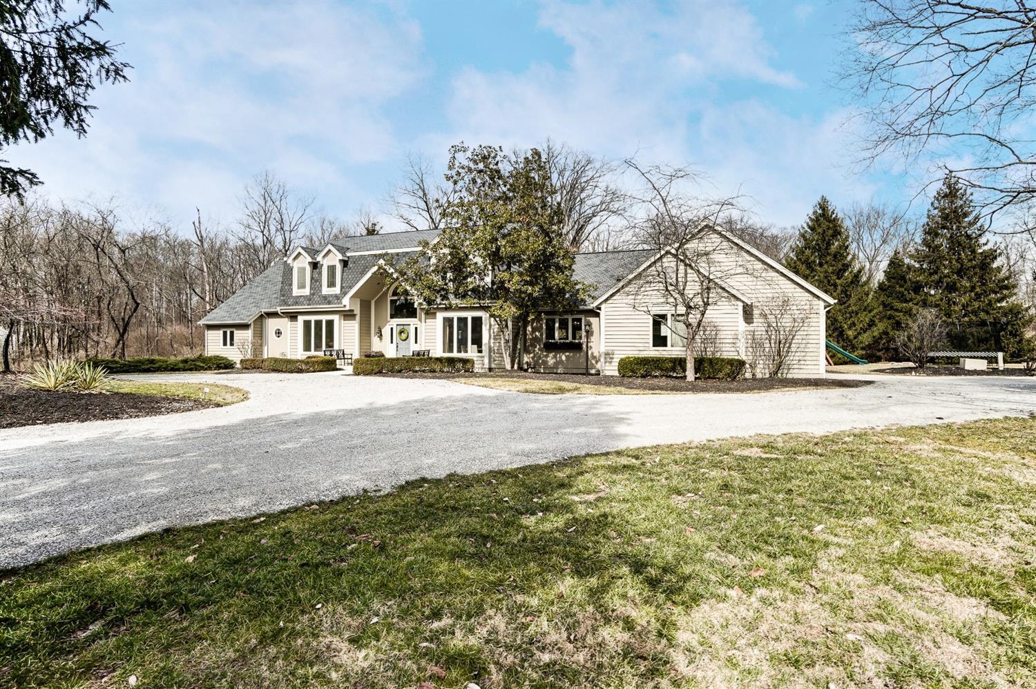 8140 Graves Road Cincinnati, OH 45243 - Photo 7 of 50