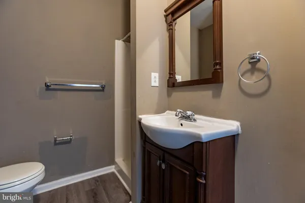 $2,600 | 1706 Willington Street, Philadelphia, PA 19121