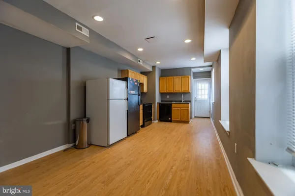 $2,600 | 1706 Willington Street, Philadelphia, PA 19121