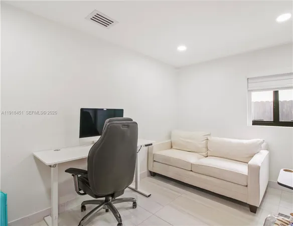 $998,000 | 19494 Northwest 61st Avenue, Hialeah, FL 33015