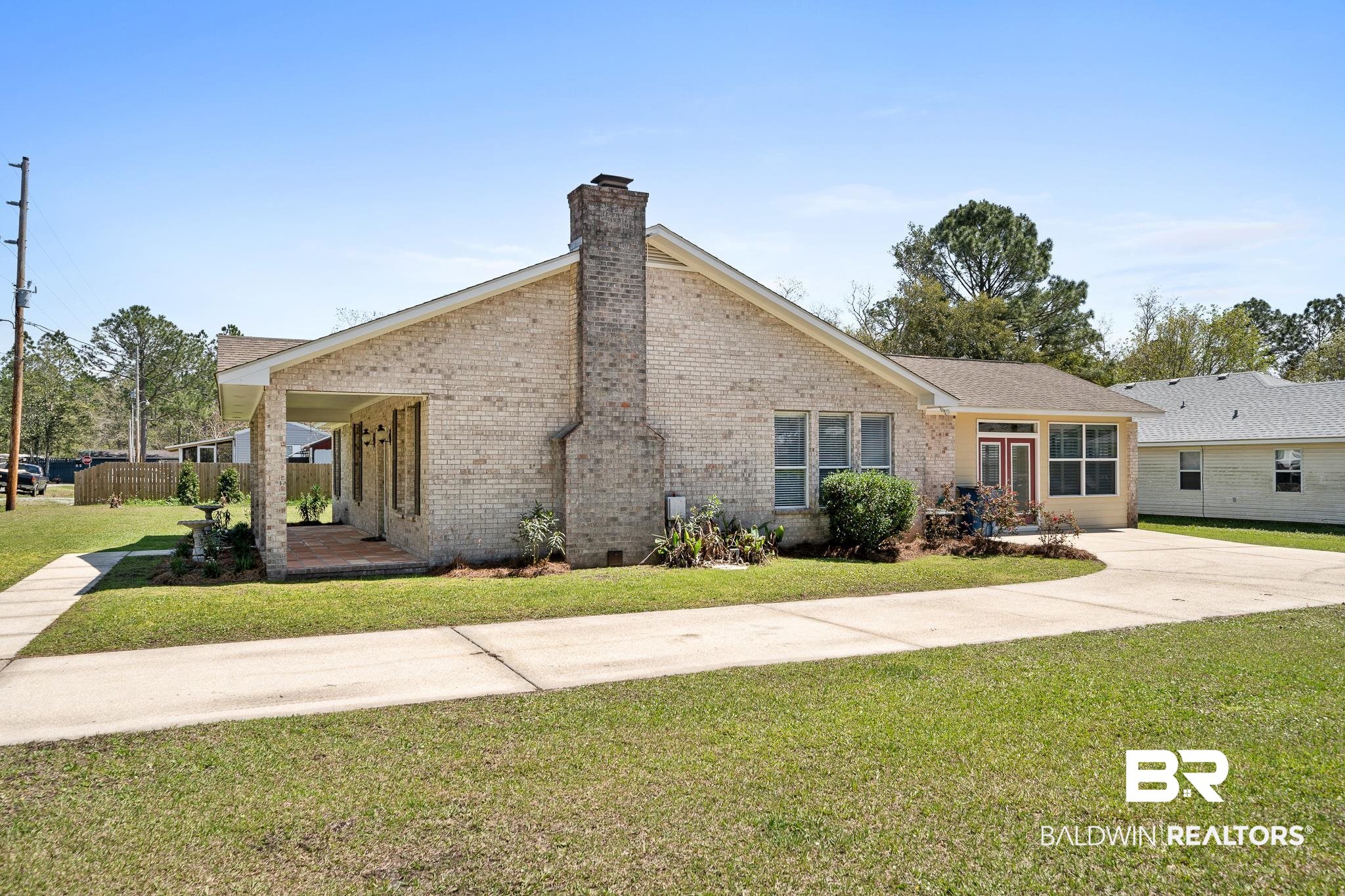 24930 Murphy Lane Elberta, AL 36530 - Photo 8 of 33