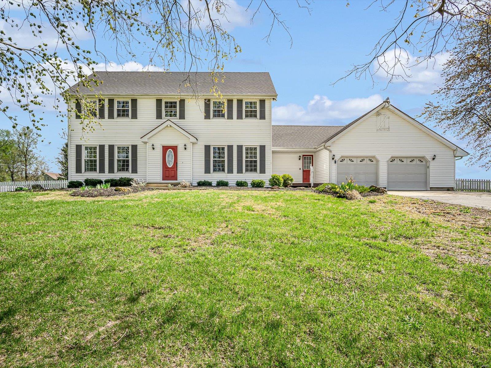 3518 Rock Hill Road Edwardsville, IL 62025 - Photo 1 of 46 Gallery Image 1