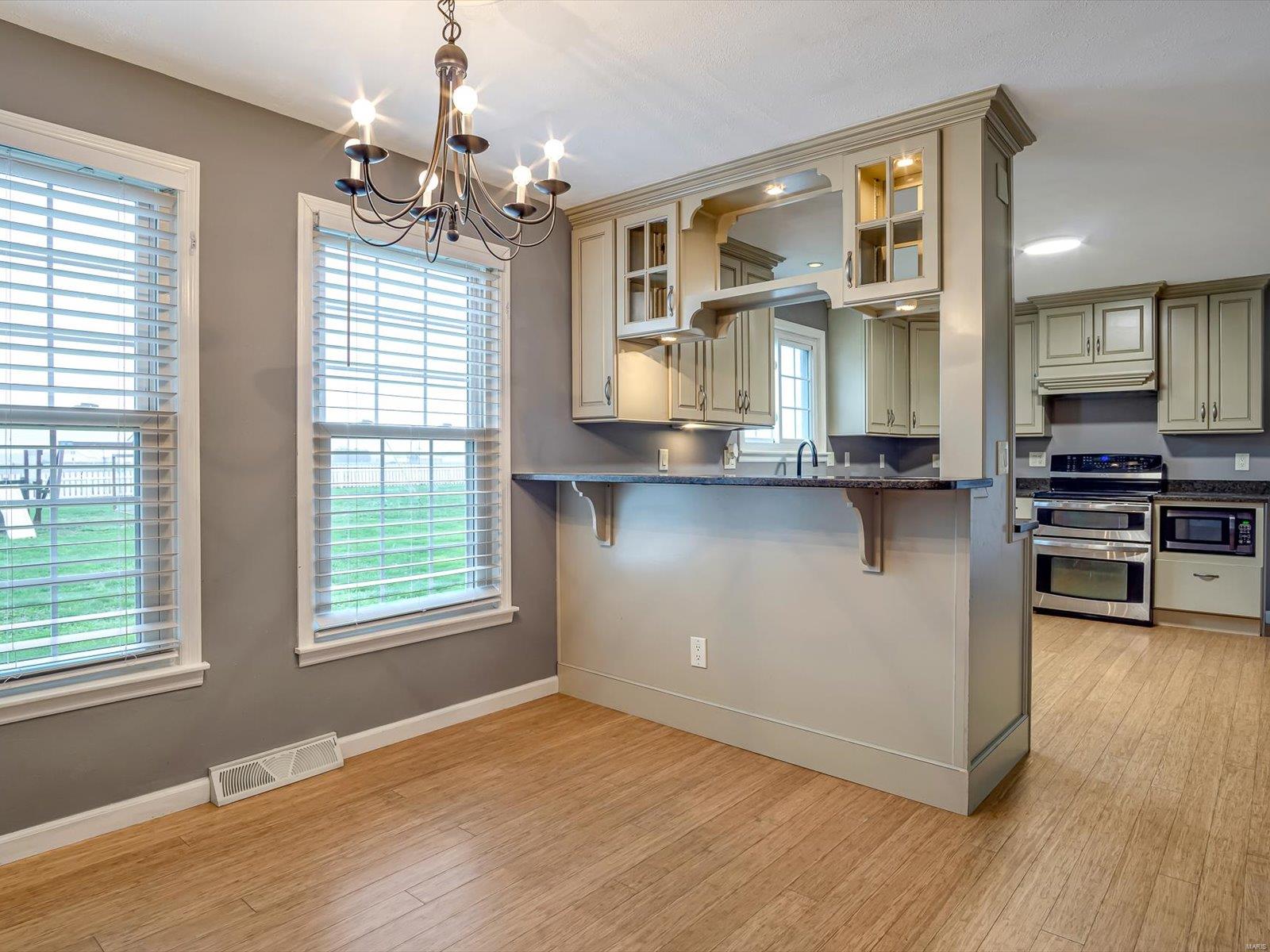 3518 Rock Hill Road Edwardsville, IL 62025 - Photo 13 of 46 Gallery Image 13