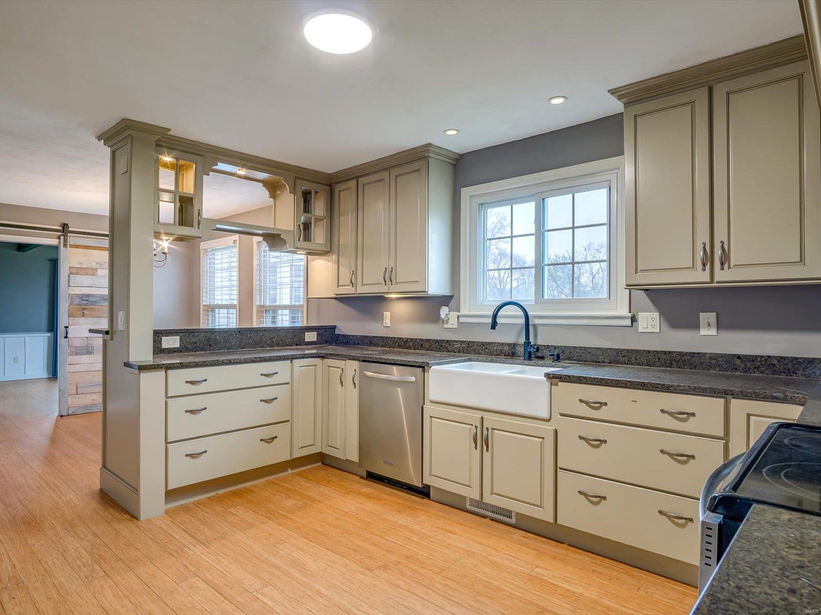 3518 Rock Hill Road Edwardsville, IL 62025 - Photo 15 of 46 Gallery Image 15