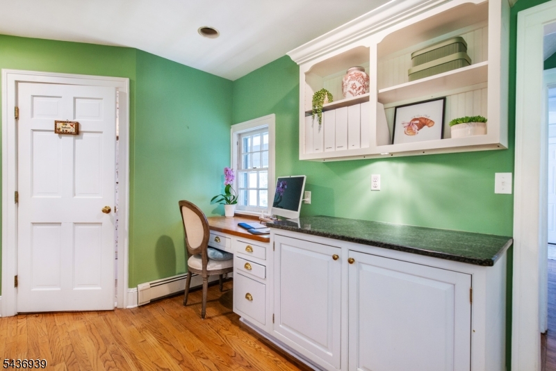 11 Yorke Road Mountain Lakes, NJ 07046 - Photo 19 of 50