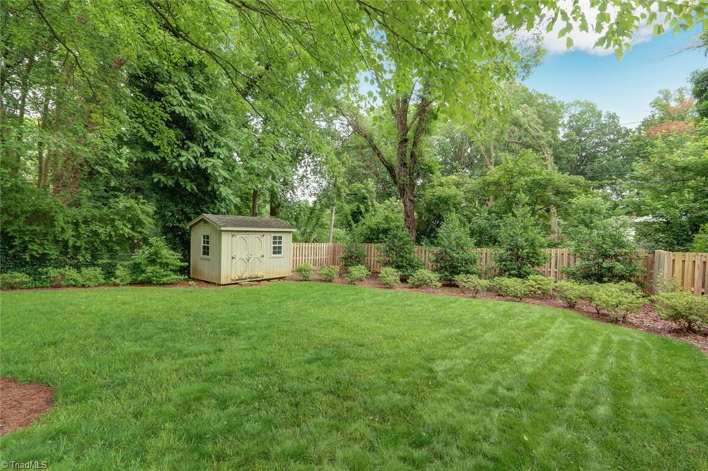 1907 Independence Road Greensboro, NC 27408 - Photo 27 of 30 Gallery Image 27