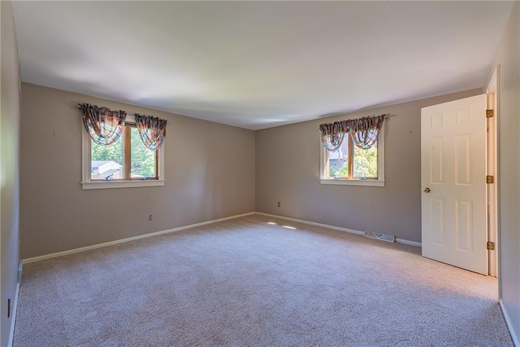 228 Adams Court Apollo, PA 15613 - Photo 16 of 24 Gallery Image 16