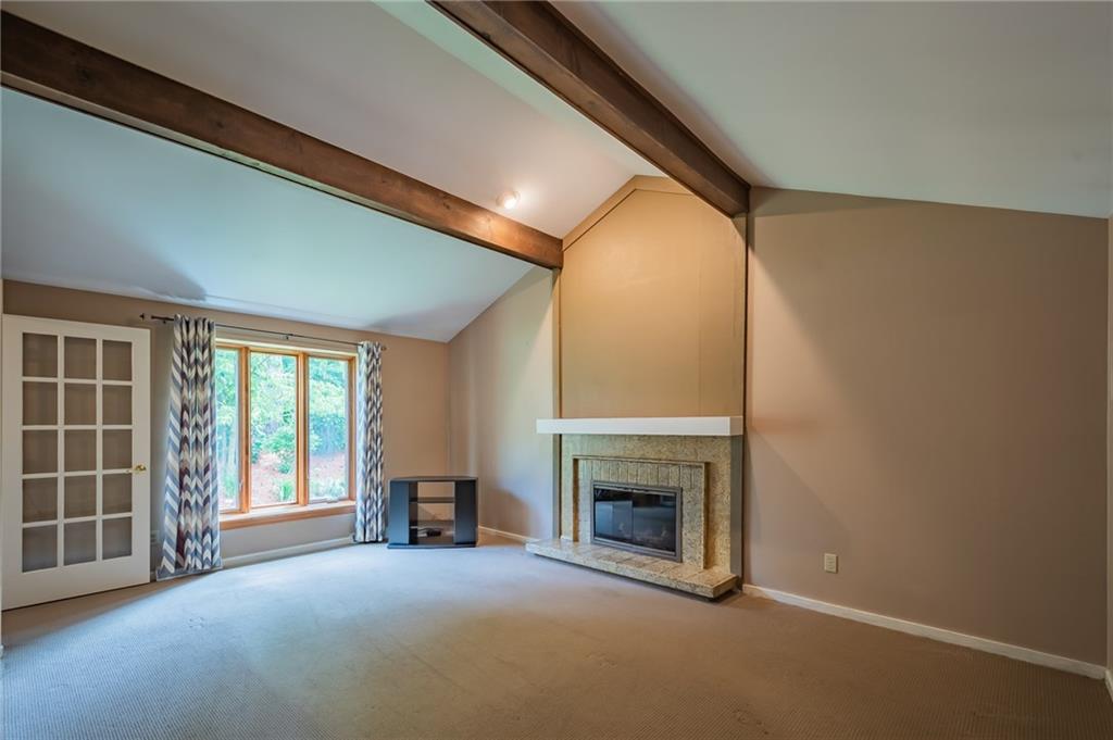 228 Adams Court Apollo, PA 15613 - Photo 5 of 24 Gallery Image 5