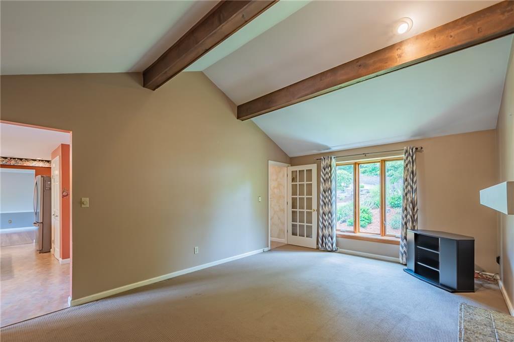 228 Adams Court Apollo, PA 15613 - Photo 6 of 24 Gallery Image 6