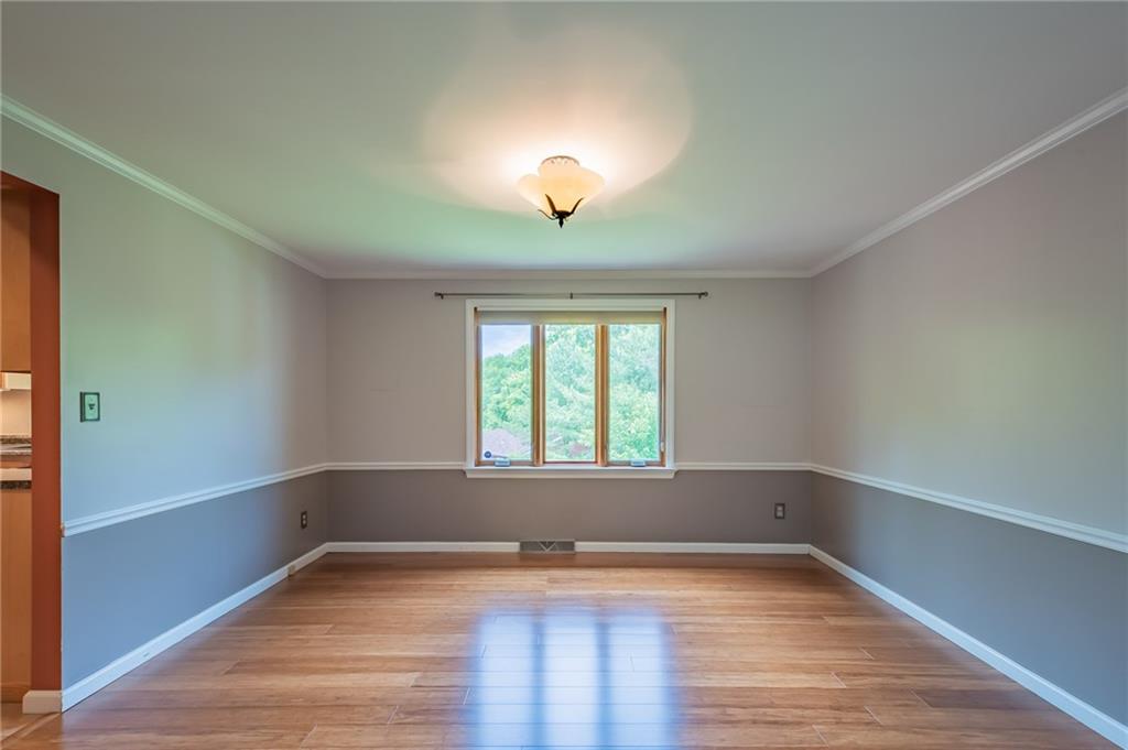 228 Adams Court Apollo, PA 15613 - Photo 9 of 24 Gallery Image 9