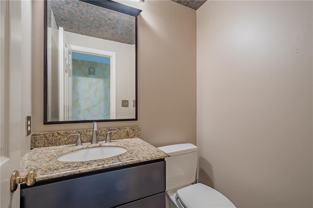 228 Adams Court Apollo, PA 15613 - Photo 10 of 24 Gallery Image 10