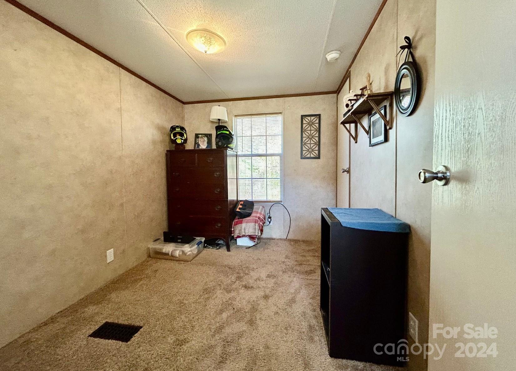 7486 Buff Allen Road Hickory, NC 28602 - Photo 7 of 13 a view of a hallway with workspace