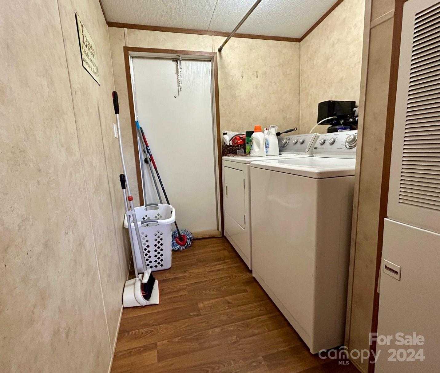 7486 Buff Allen Road Hickory, NC 28602 - Photo 10 of 13 a utility room with dryer and washer