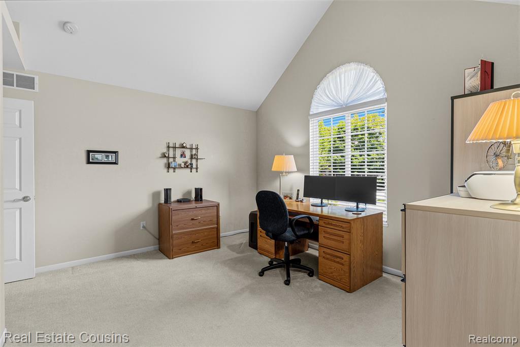 4344 Oak Tree Court Fenton, MI 48430 - Photo 18 of 31