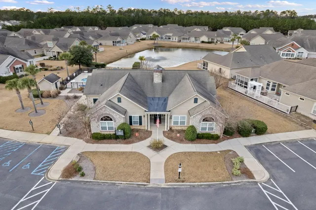 $389,999 | 301 Blakely Village Lane, Summerville, SC 29486