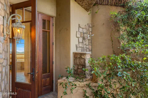 $5,695,000 | 42820 North Fleming Springs Road, Cave Creek, AZ 85331