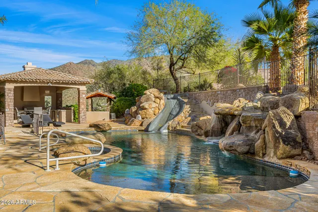 $5,695,000 | 42820 North Fleming Springs Road, Cave Creek, AZ 85331