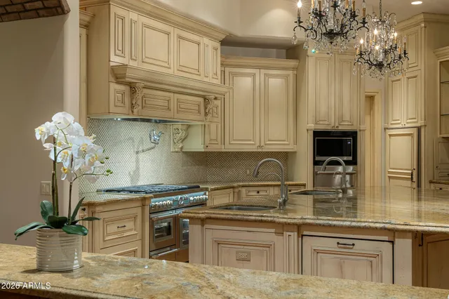 $5,695,000 | 42820 North Fleming Springs Road, Cave Creek, AZ 85331