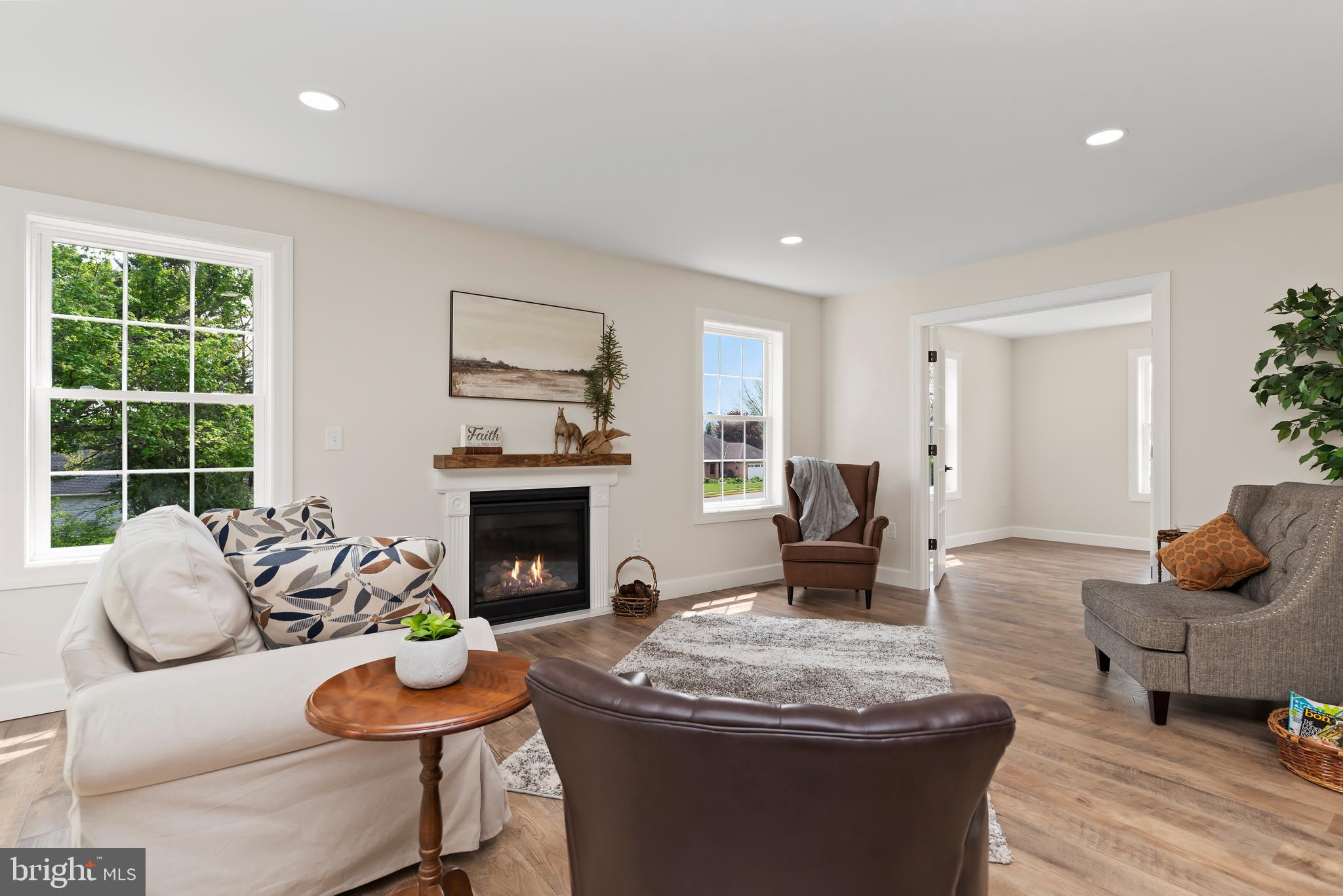 423 Meeting House Spring Road Carlisle, PA 17013 - Photo 24 of 68 Great floor plan for daily living & entertaining.