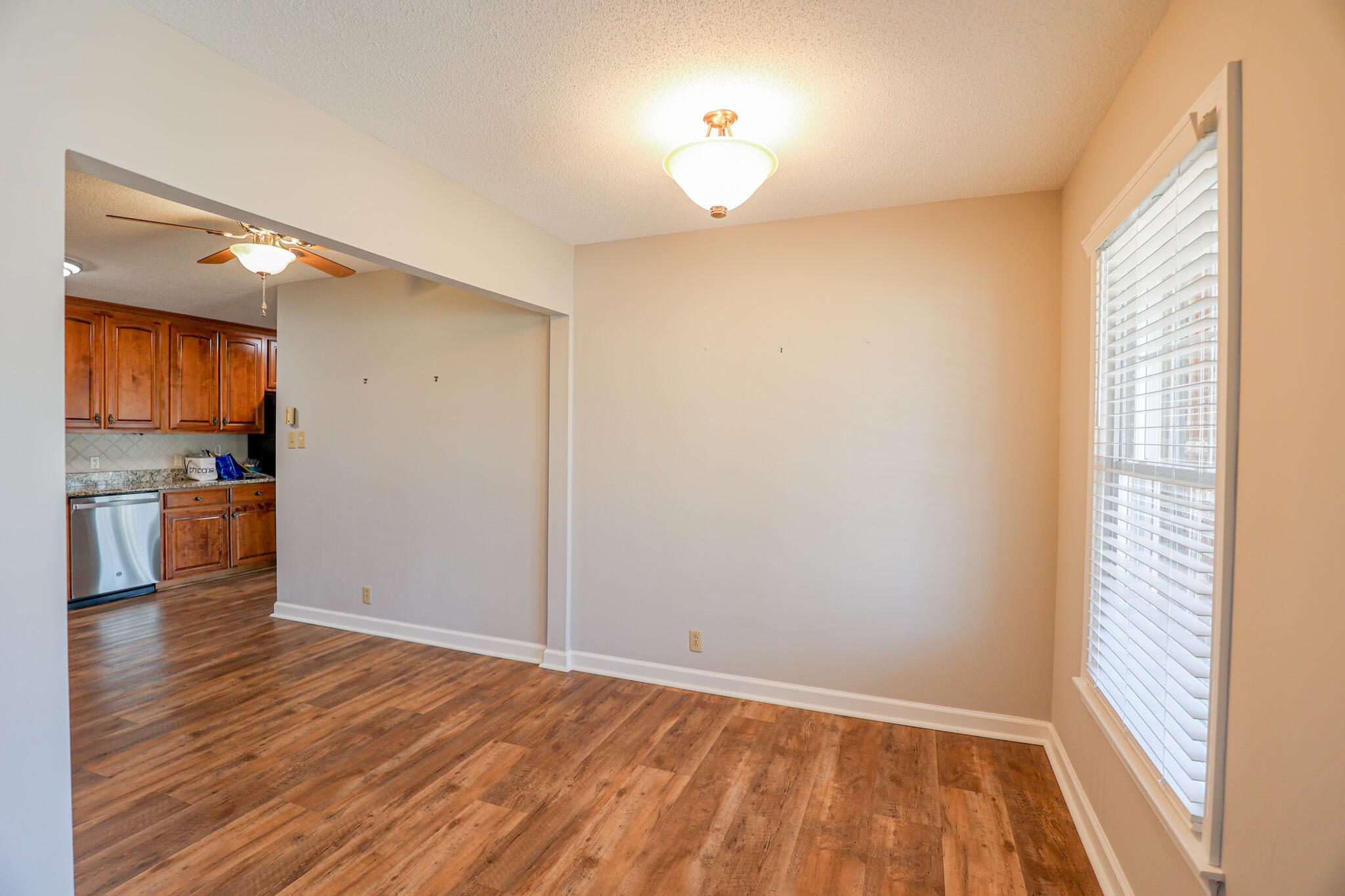942 Crews Road Wickliffe, KY 42087 - Photo 12 of 50 12 Eat In Kitchen