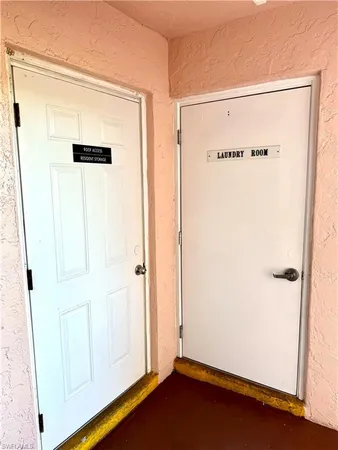 $1,600 | 225 Turtle Lake Court, Unit 306, Naples, FL 34105