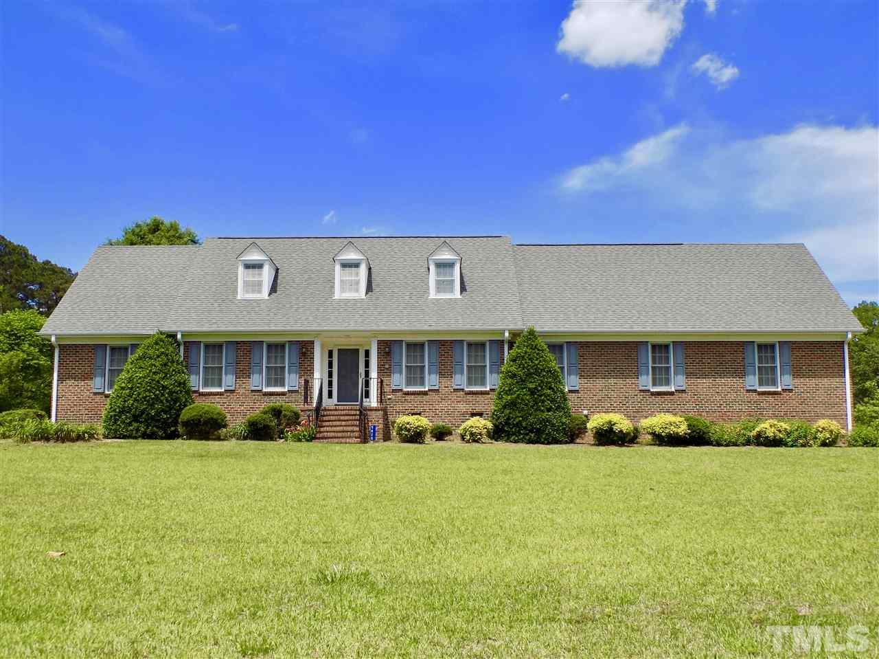 5820 Penny Road Raleigh, NC 27606 - Photo 2 of 27 All brick.