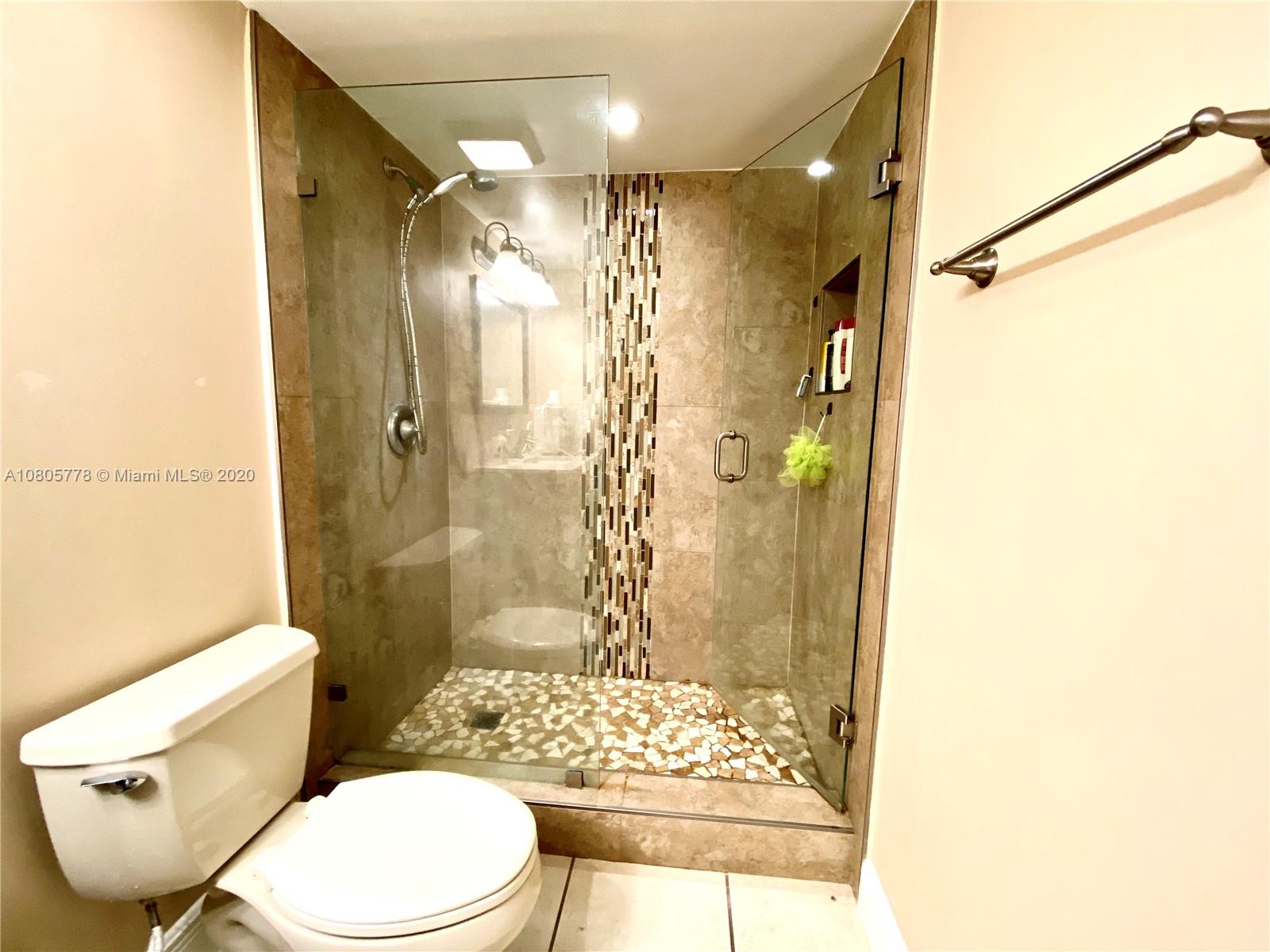 8305 Fairway Road Sunrise, FL 33351 - Photo 20 of 28 Gallery Image 20