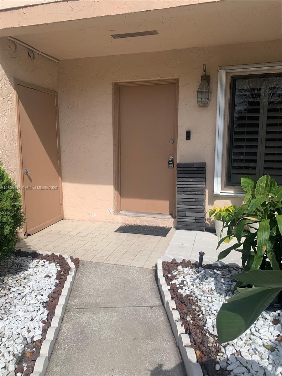 8305 Fairway Road Sunrise, FL 33351 - Photo 27 of 28 Gallery Image 27