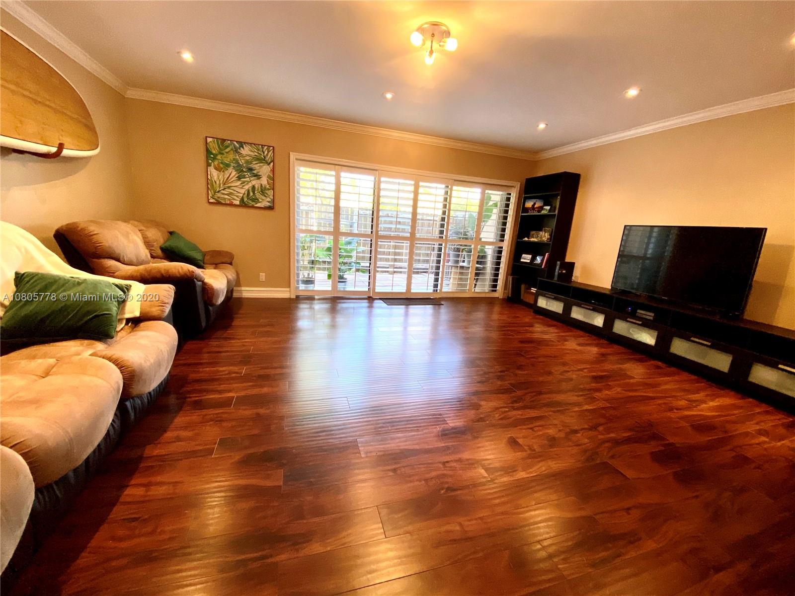 8305 Fairway Road Sunrise, FL 33351 - Photo 8 of 28 Gallery Image 8