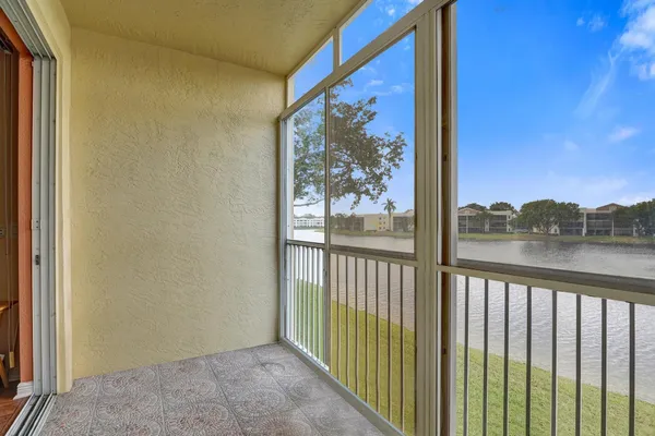 $235,000 | 7635 Southampton Terrace, Unit 214, Tamarac, FL 33321