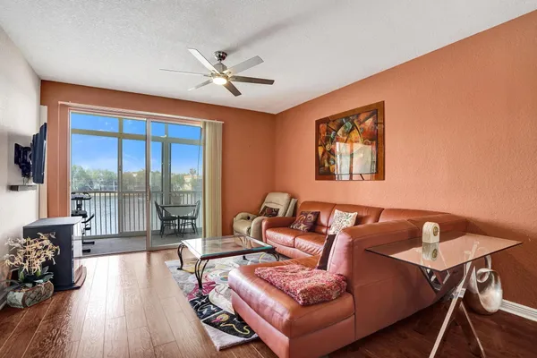 $235,000 | 7635 Southampton Terrace, Unit 214, Tamarac, FL 33321
