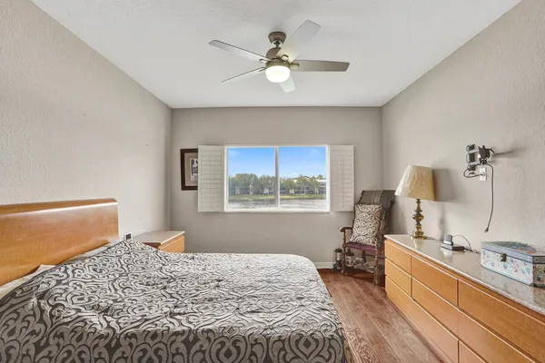 $235,000 | 7635 Southampton Terrace, Unit 214, Tamarac, FL 33321