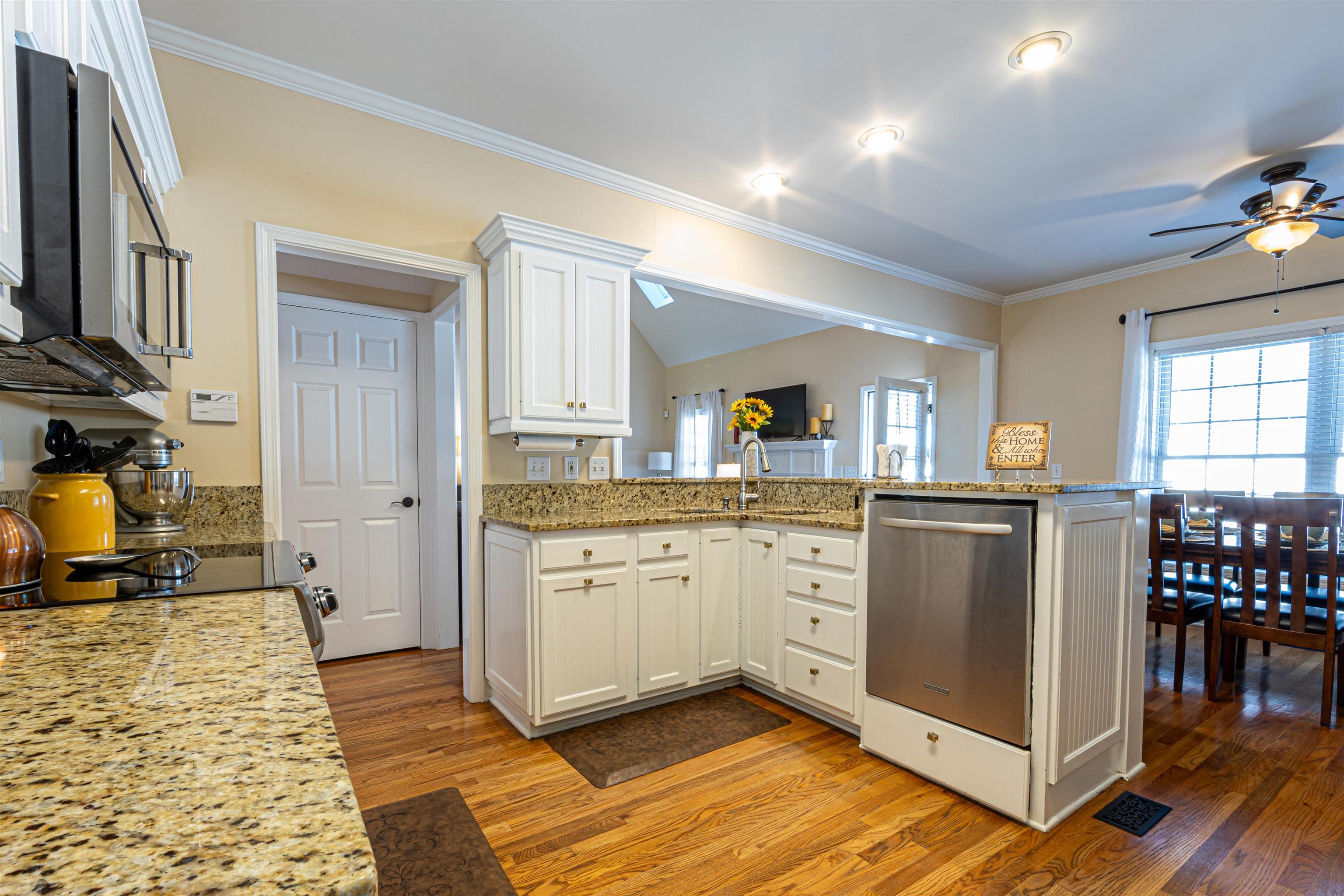 303 Valley High Drive Inman, SC 29349 - Photo 3 of 29