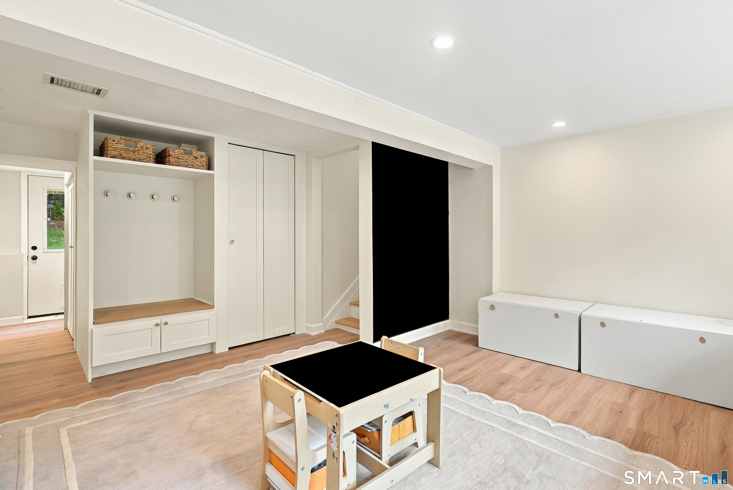 38 Amherst Road Greenwich, CT 06870 - Photo 36 of 39 Gallery Image 36