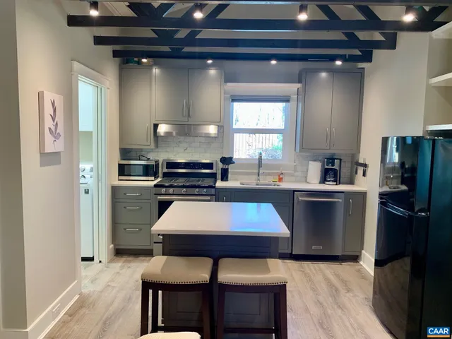 $5,000 | 652 Ivy Hill Lane, Charlottesville, VA 22903