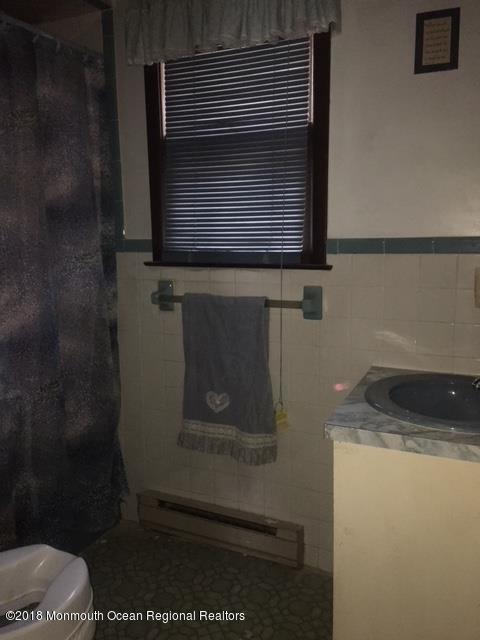 3 Thropp Road Forked River, NJ 08731 - Photo 20 of 28 Bath 2nd Floor