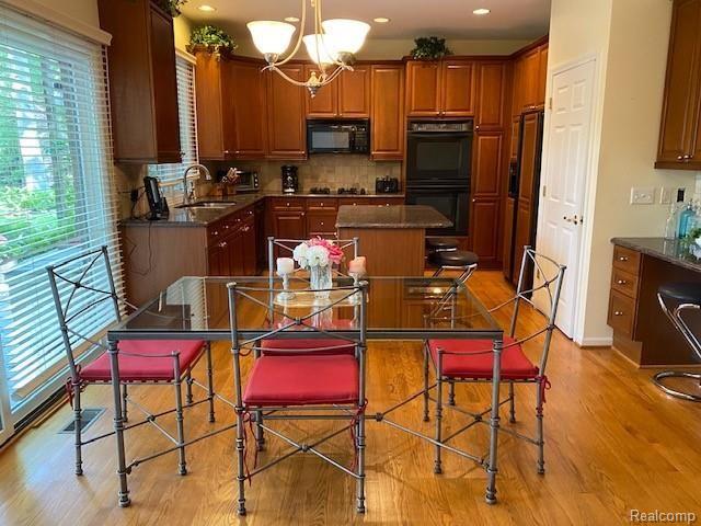 1100 Chesapeake Rochester Hills, MI 48307 - Photo 10 of 27