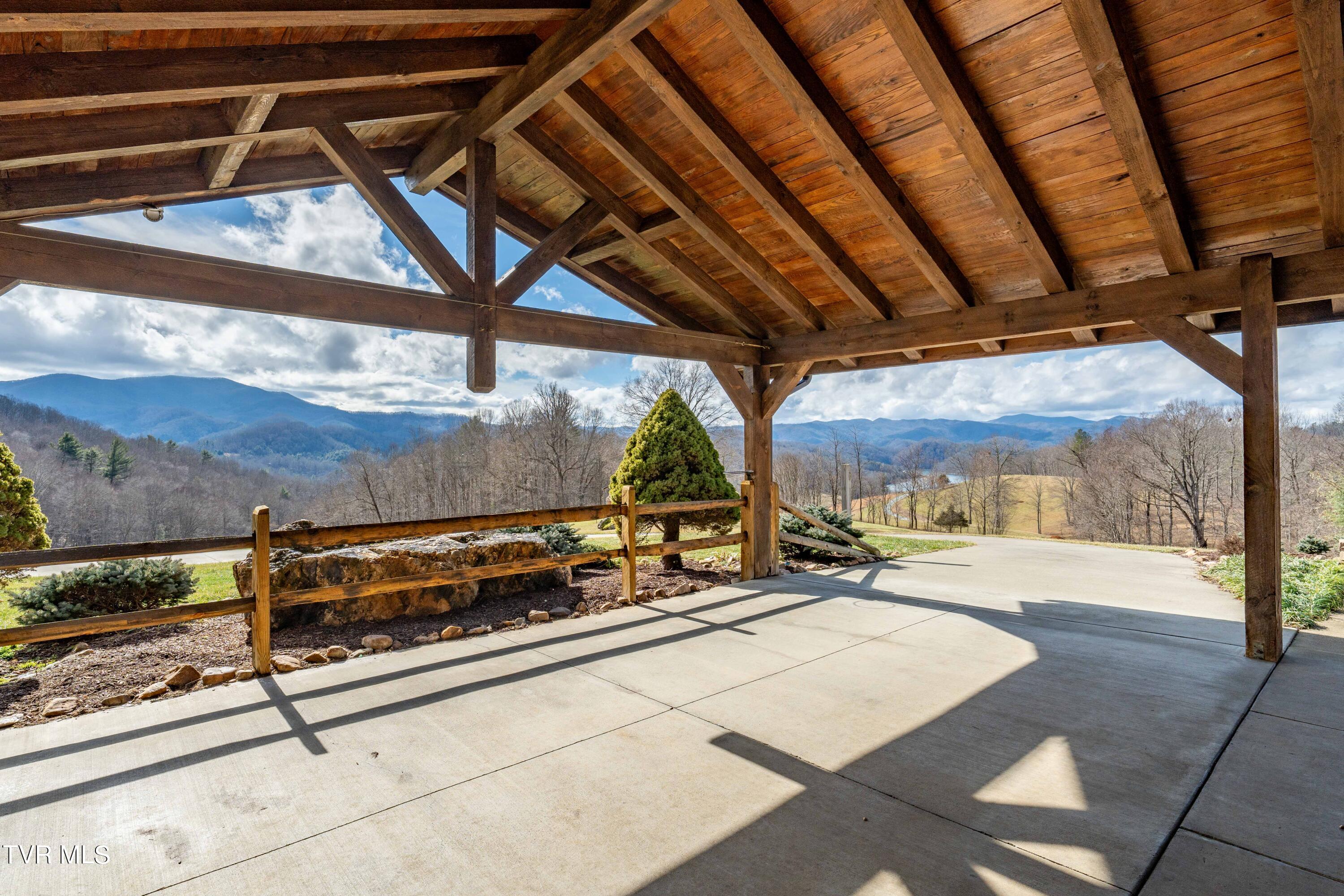 711 High Country Road Butler, TN 37640 - Photo 54 of 67 711 High Country Private Rd (30 of 83)