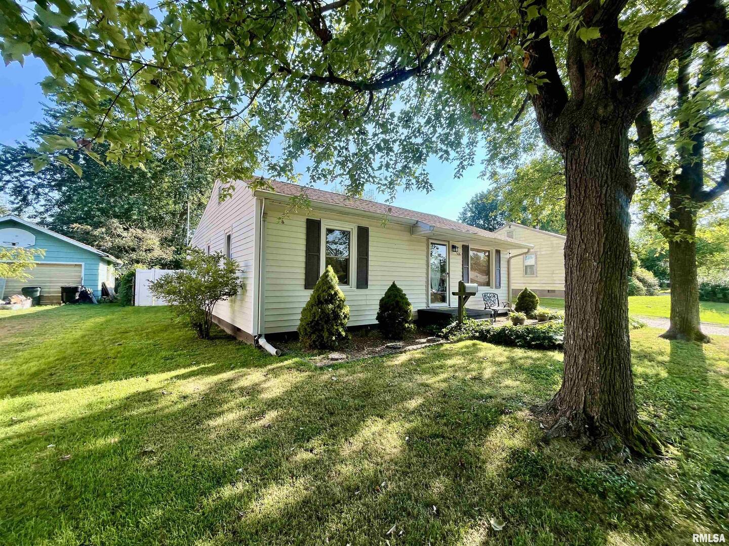 508 Hillcrest Street Metropolis, IL 62960 - Photo 3 of 33