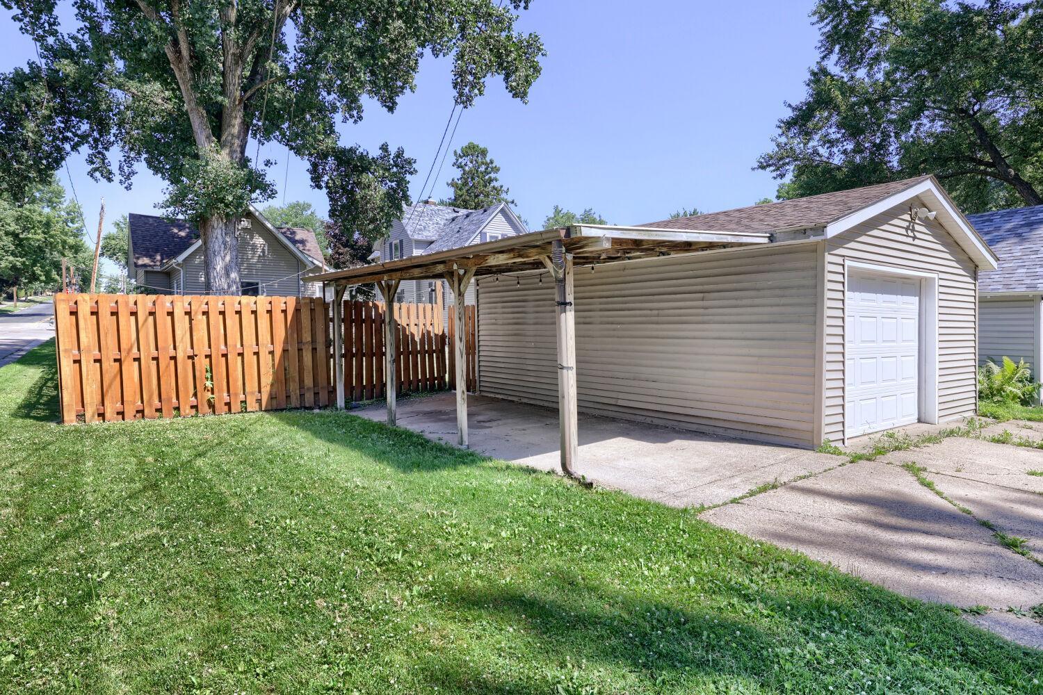 1129 2nd Street Hudson, WI 54016 - Photo 17 of 17