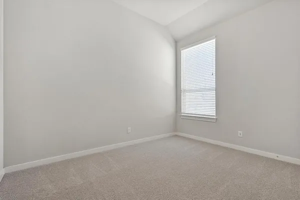 $3,200 | 1613 Chickadee Drive, Argyle, TX 76226