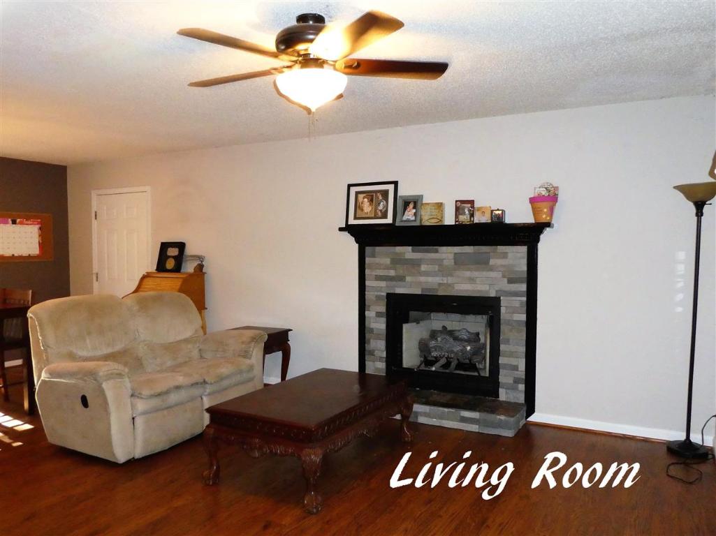 495 Sheep Farm Road Seneca, SC 29672 - Photo 5 of 31 Gallery Image 5