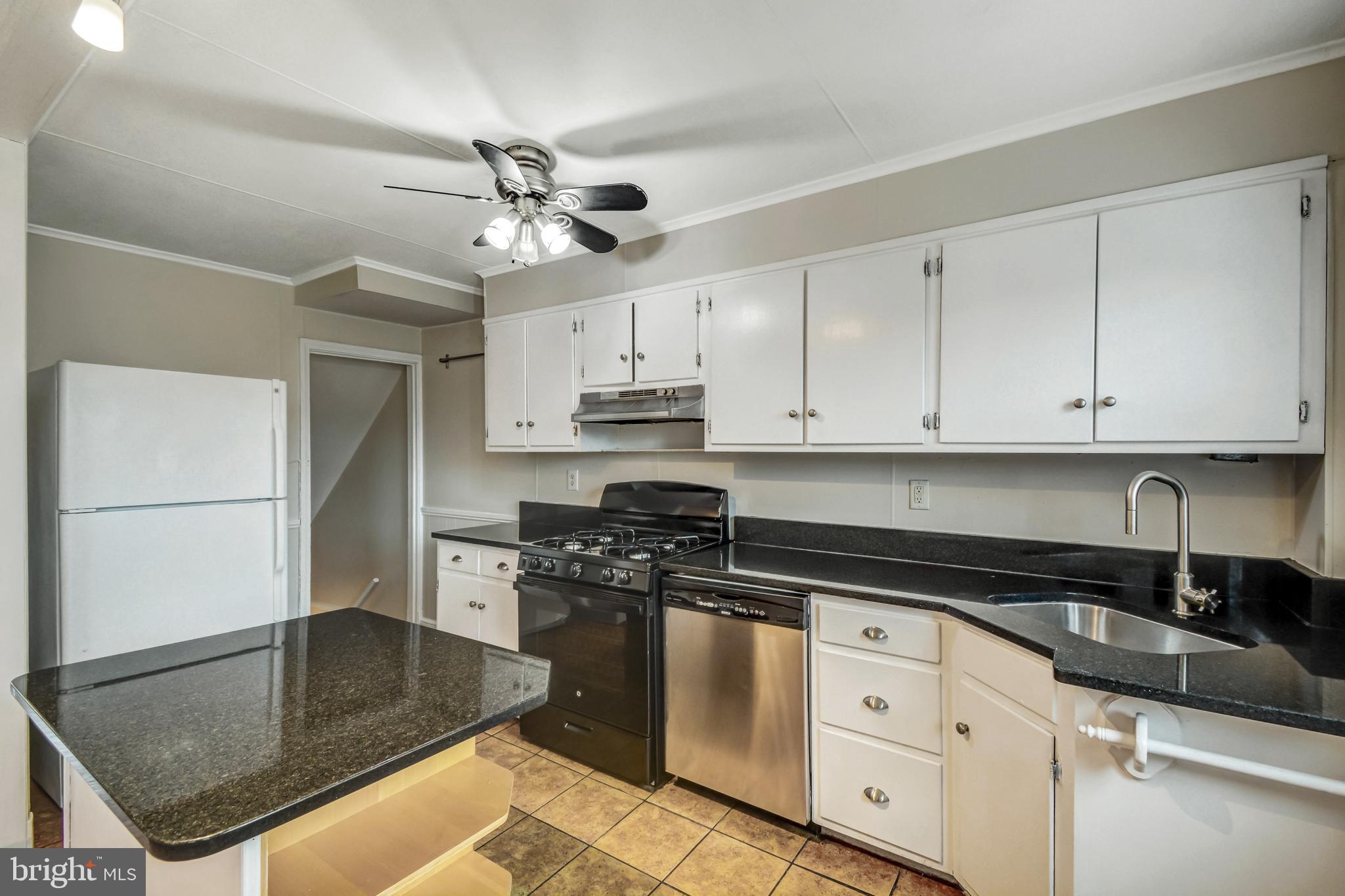 1655 Hardwick Road Towson, MD 21286 - Photo 13 of 37