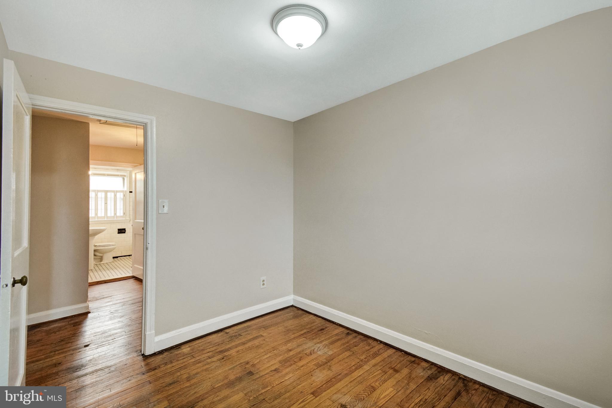 1655 Hardwick Road Towson, MD 21286 - Photo 16 of 37