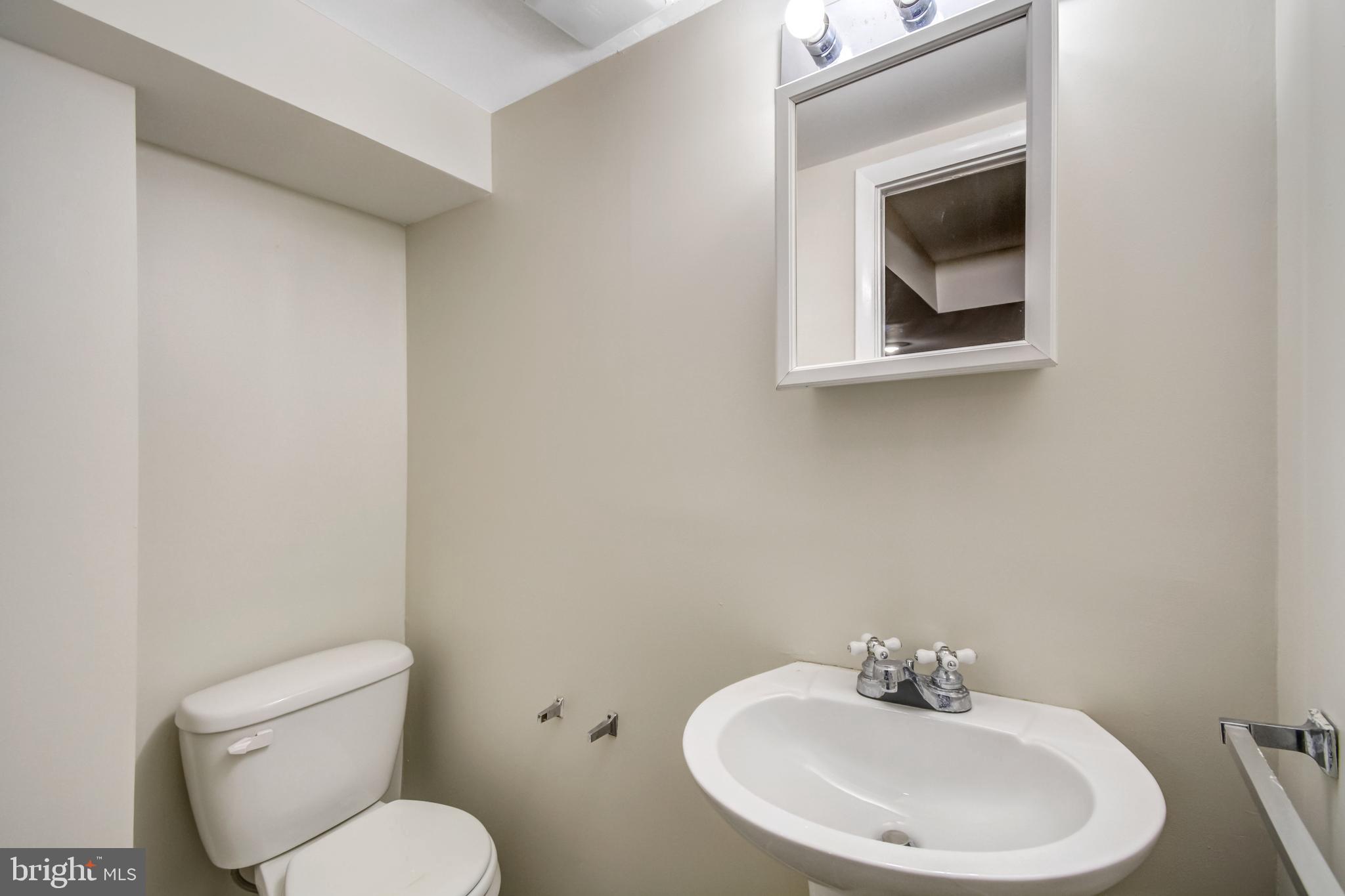 1655 Hardwick Road Towson, MD 21286 - Photo 31 of 37