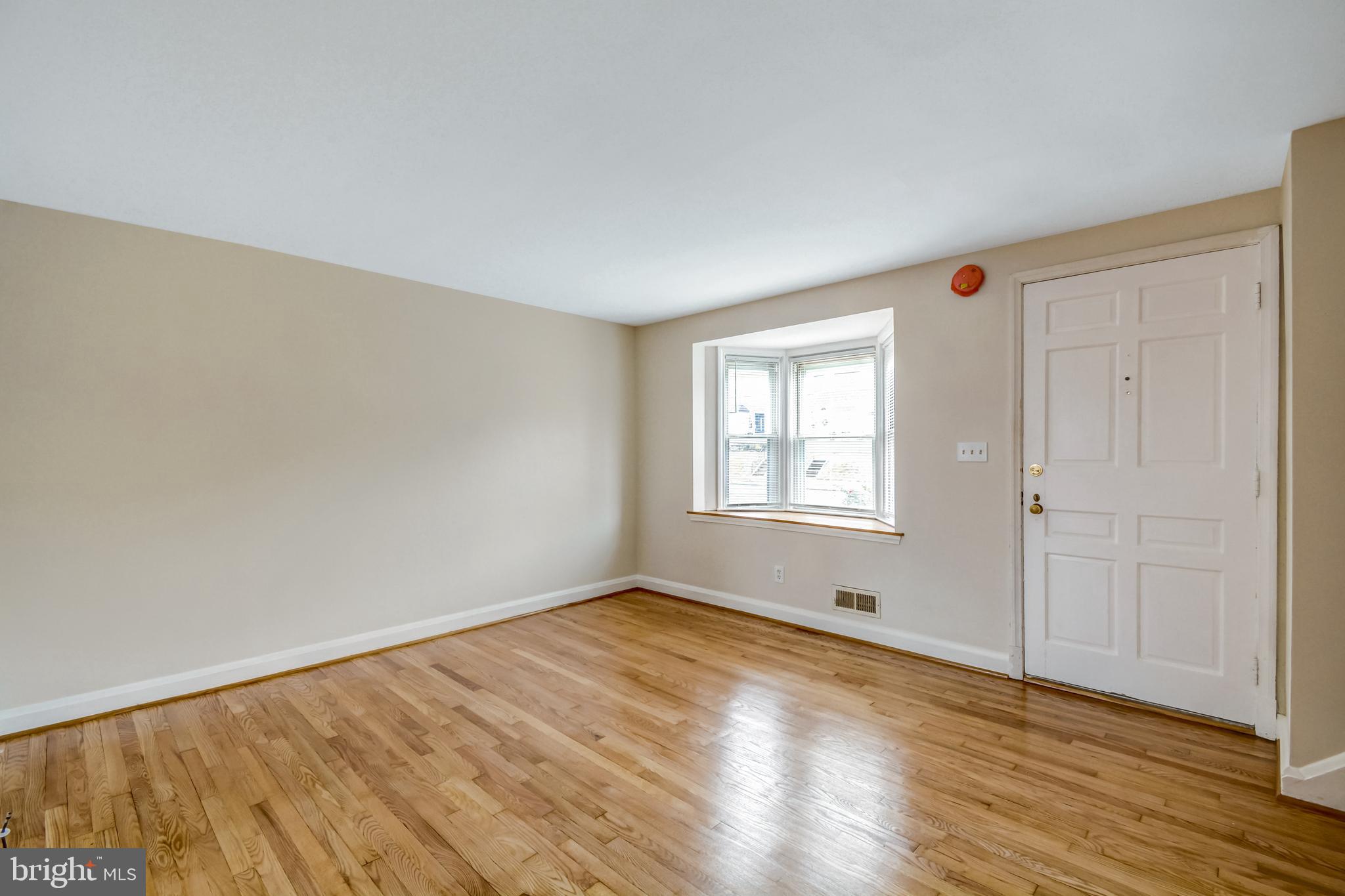 1655 Hardwick Road Towson, MD 21286 - Photo 6 of 37