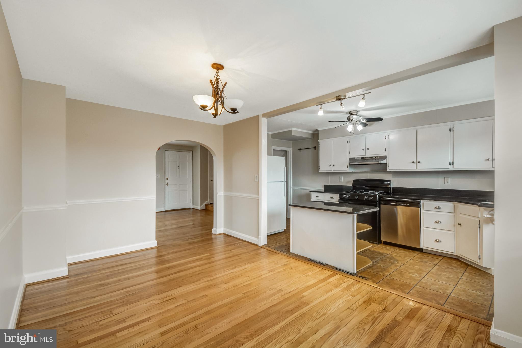 1655 Hardwick Road Towson, MD 21286 - Photo 8 of 37