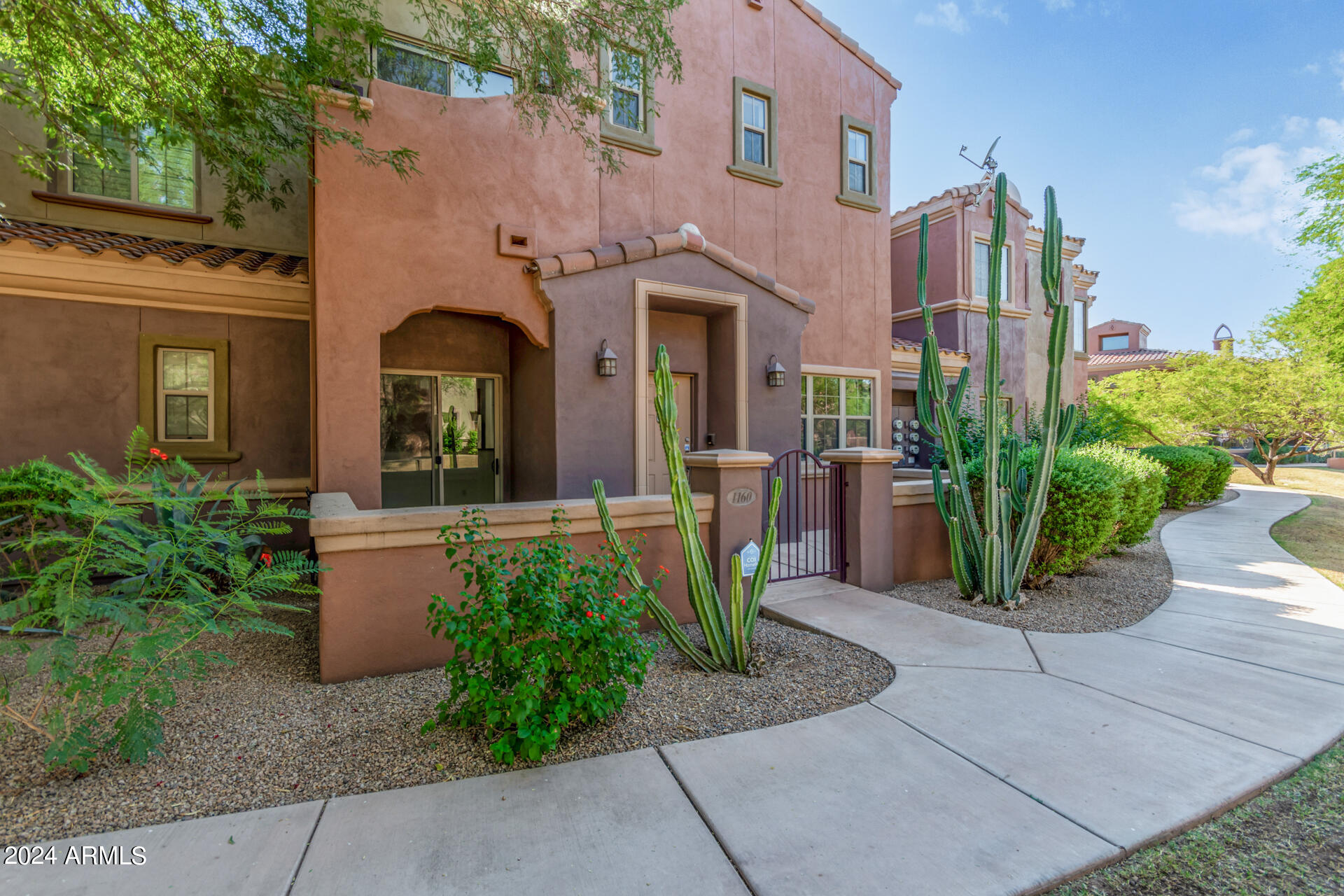 3935 East Rough Rider Road, Unit 1160 Phoenix, AZ 85050 - Photo 4 of 39 0004-04 - Rough Rider
