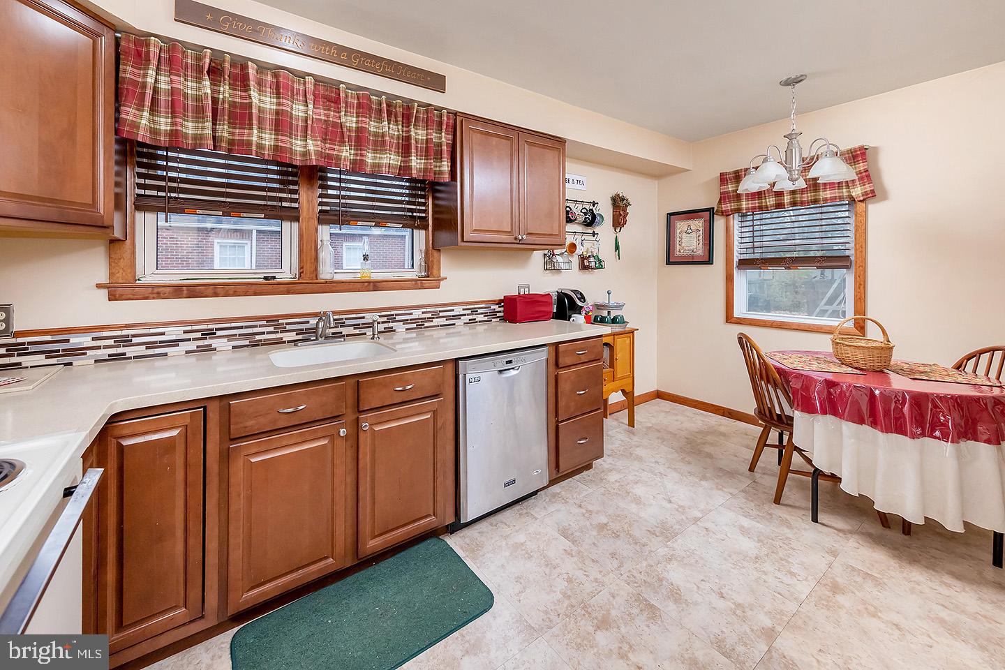 101 Swedesboro Road Gibbstown, NJ 08027 - Photo 3 of 11 Gallery Image 3